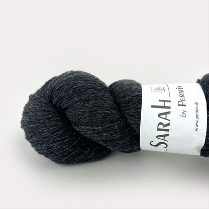 By Permin Sarah – 50% Merinoull / 50% Shetlandsull – 50 g ≈ 270 m
