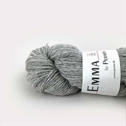 By Permin Emma – 50% Merinoull / 50% Shetlandsull – 50 g ≈ 170 m