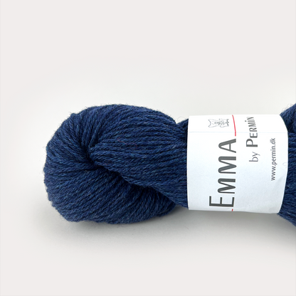 By Permin Emma – 50% Merinoull / 50% Shetlandsull – 50 g ≈ 170 m