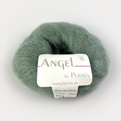 By Permin Angel – 70% Kid Mohair / 30% Silke – 25 g ≈ 210 m