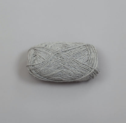 Rauma Garn PT 5 – 80 % ull / 20 % nylon – 50 g ≈ 128 m