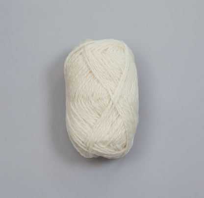 Rauma Garn Vams – 100 % norsk ull – 50 g ≈ 83 m