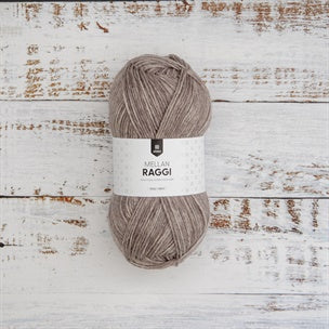 Järbo Mellanraggi – 75 % superwash-ull / 25 % polyamid – 100 g ≈ 260 m
