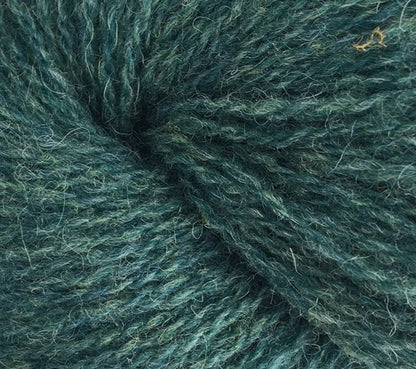 By Permin Sarah – 50% Merinoull / 50% Shetlandsull – 50 g ≈ 270 m