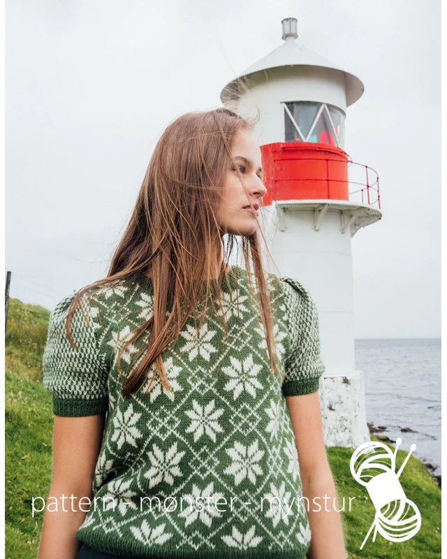 Bluse med færøysk mønster | Navia | Strikkepakke