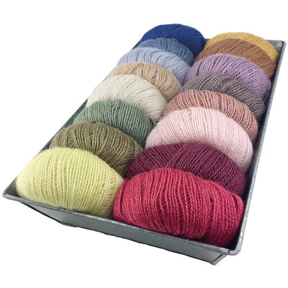 by Permin Leonora - 50% silke, 40% ull, 10% mohair - 25g = 180 m