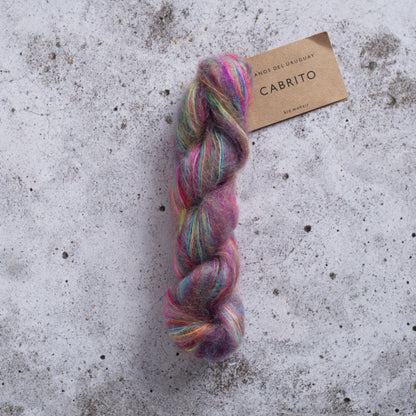 Manos del Uruguay Cabrito – 80 % kid mohair / 20 % polyamid – 25 g ≈ 210 m