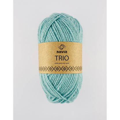 Navia Trio – Færøysk ull, Shetlandsull, Australsk lamull – 50 g ≈ 120 m