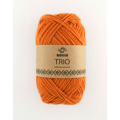 Navia Trio – Færøysk ull, Shetlandsull, Australsk lamull – 50 g ≈ 120 m