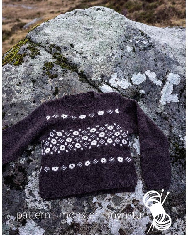 Trom trøje med færøsk mønster | Navia | Strikkepakke